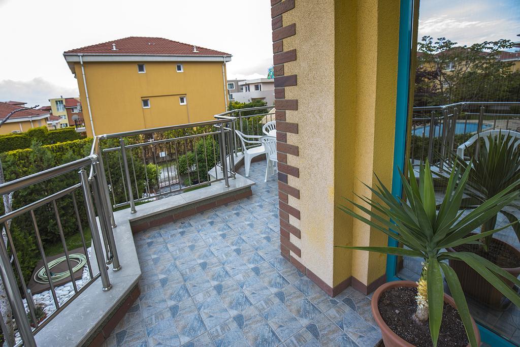 Jbh Hotel Sveti Vlas Eksteriør bilde